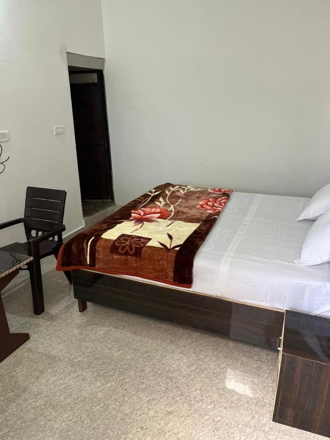 Indiana Home Stay Khajurāho Buitenkant foto