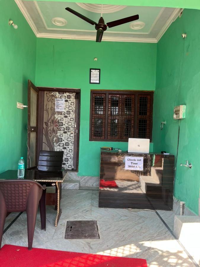 Indiana Home Stay Khajurāho Buitenkant foto